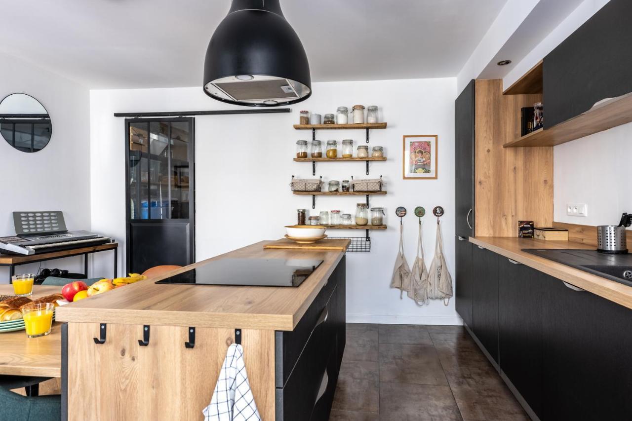Appartement 90m2 Renove - Terrasse En Plein Coeur De Marseilles